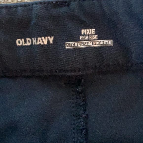 Old Navy Pixie Pants - Picture 7 of 8